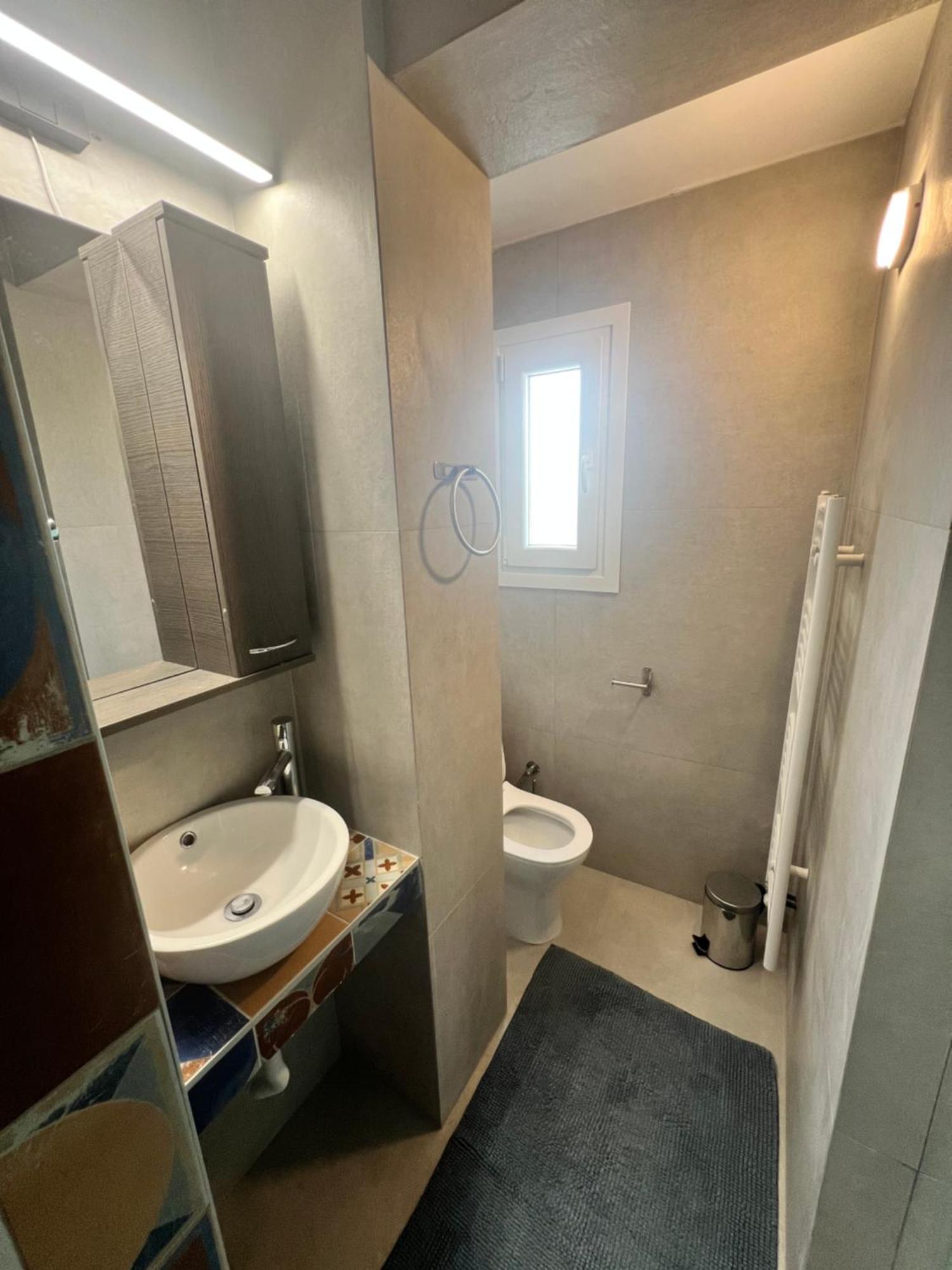 Modern Family Retreat Apartment Волос Екстериор снимка