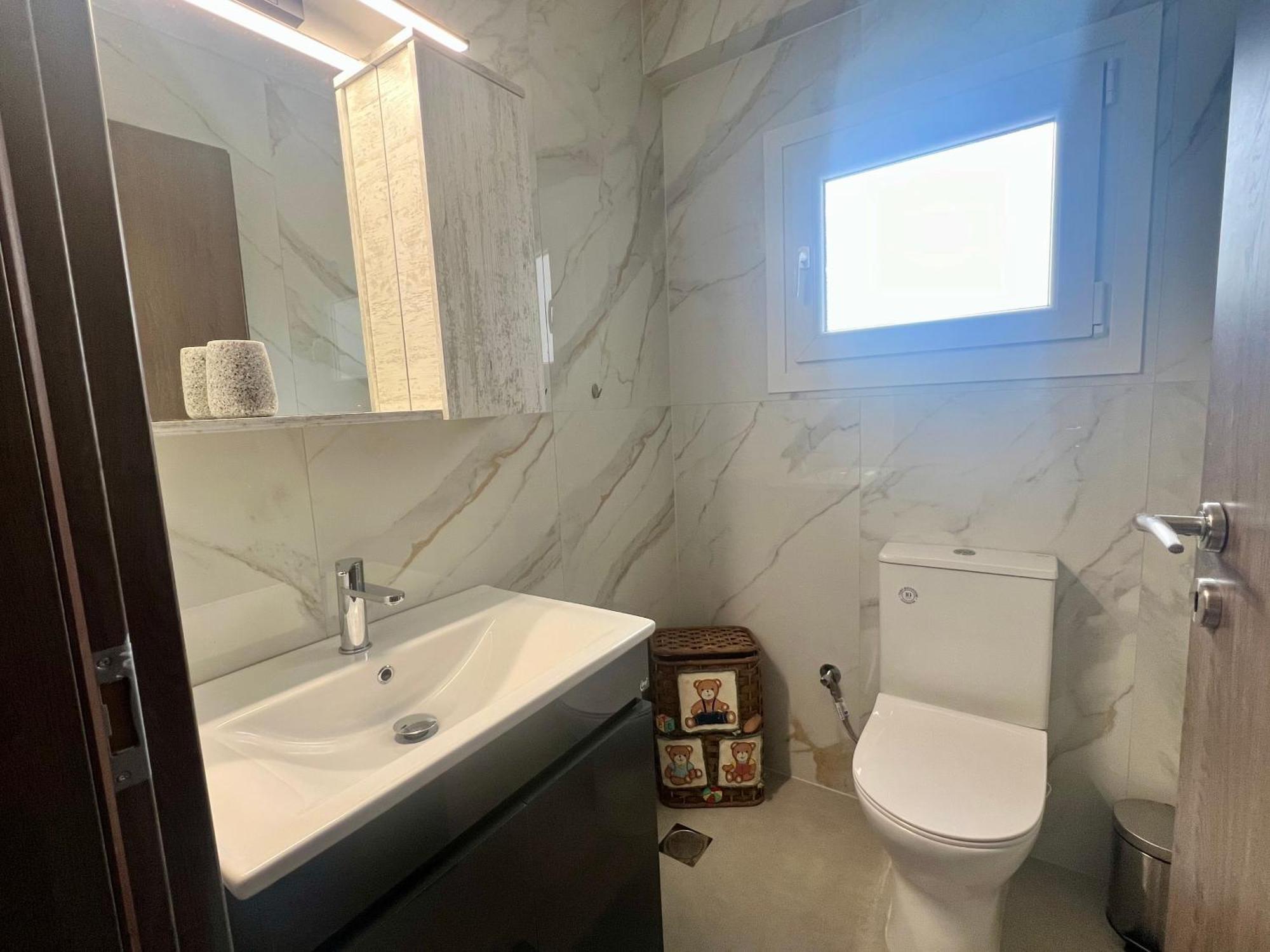 Modern Family Retreat Apartment Волос Екстериор снимка