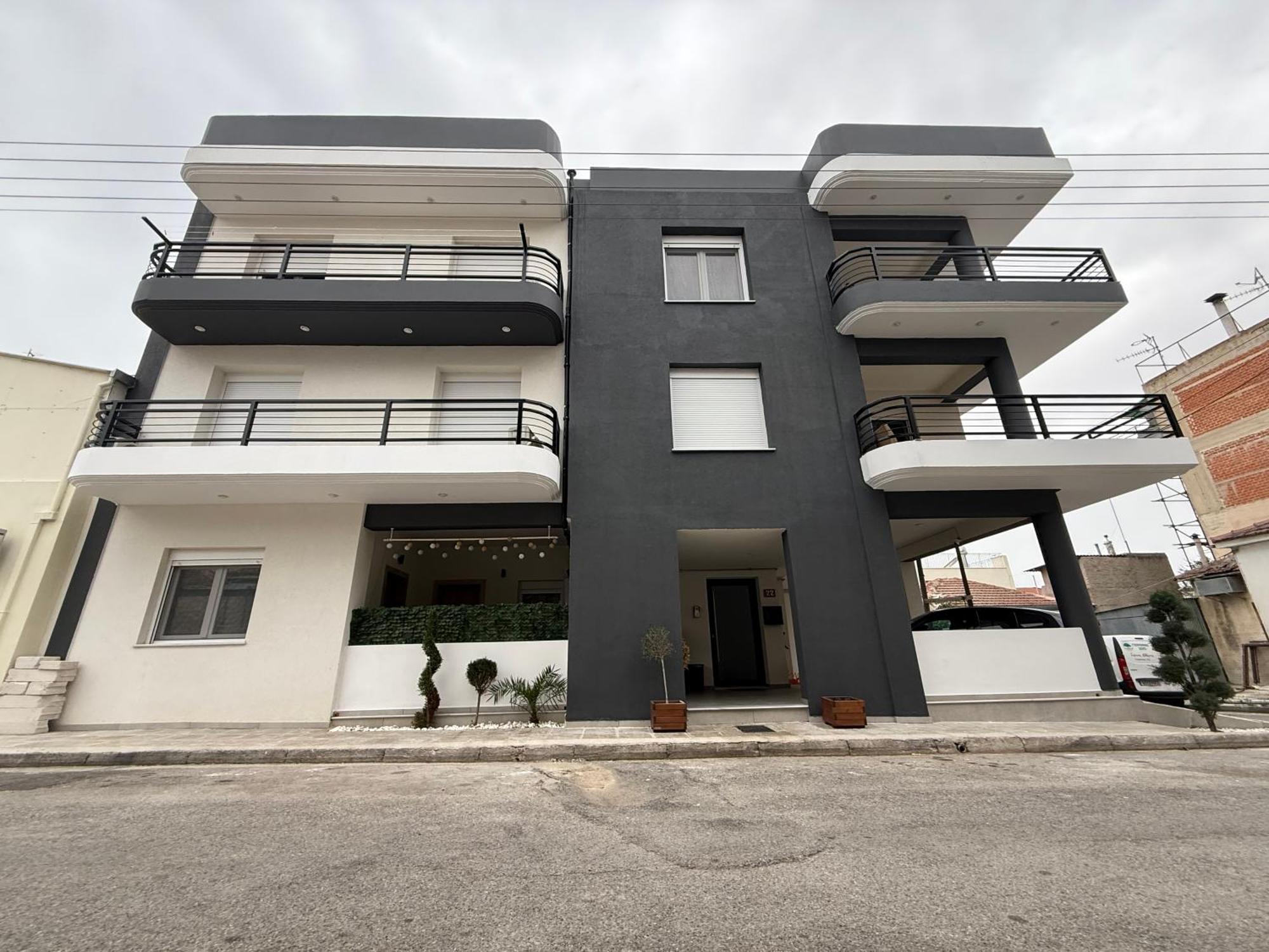 Modern Family Retreat Apartment Волос Екстериор снимка
